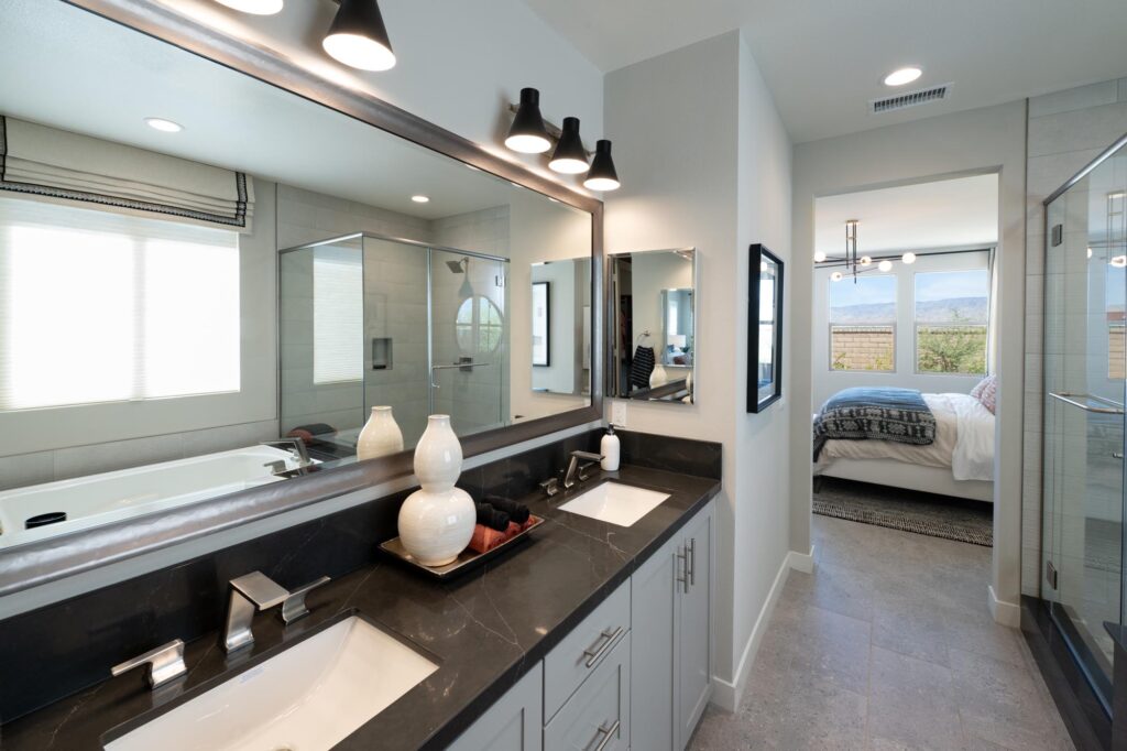 Sage Residence 6C - Owners Bathroom