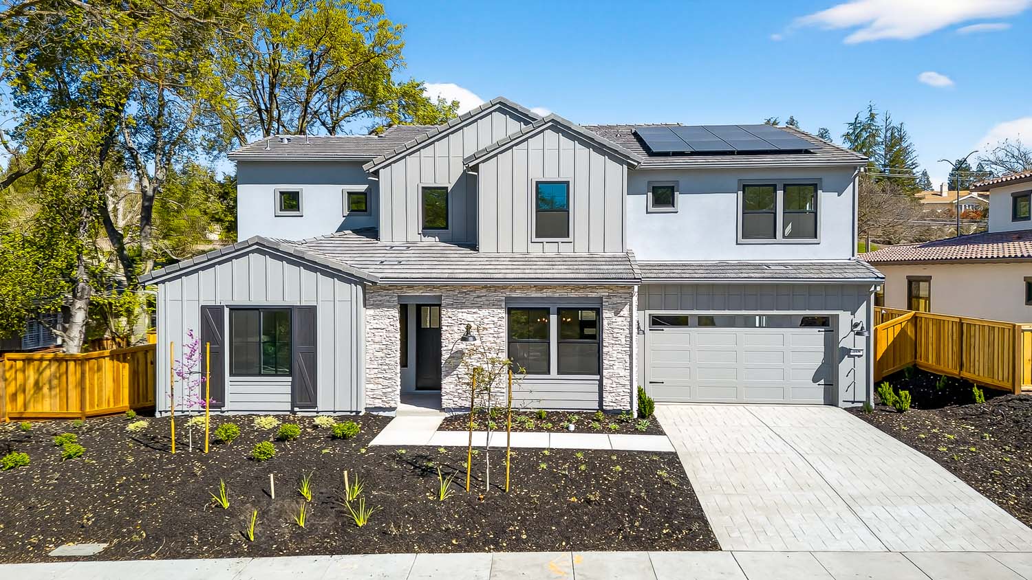 Exterior – Lot 1 – Residence 2 – Woodside Estates by Ponderosa Homes